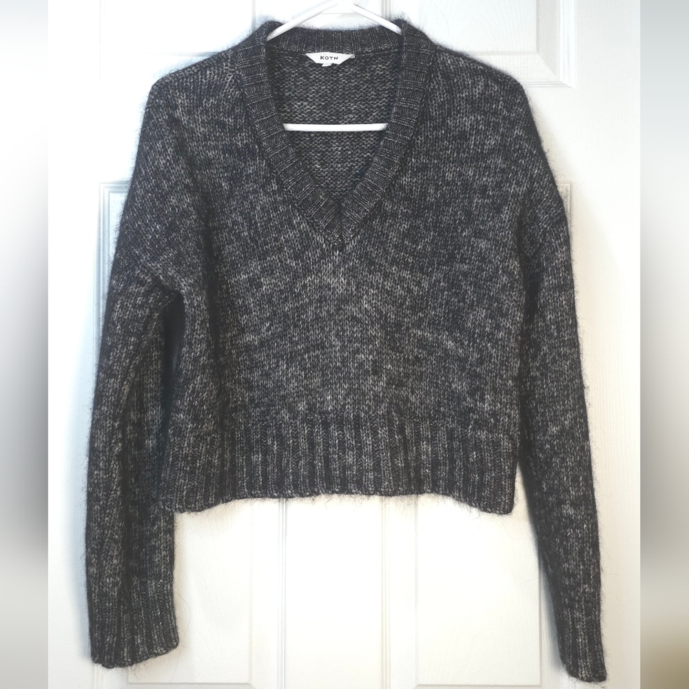 KOTN Charcoal V-Neck Sweater Organic Alpaca, Merino And Cotton Blend M